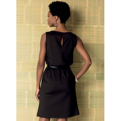 Střih Butterick 6330 šaty bez rukávů s gumou v pase, overal, blejzr