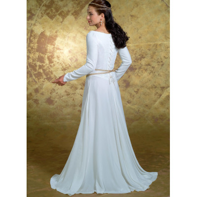 Střih Butterick 4377 šaty se šněrováním, kápě, Guinevere