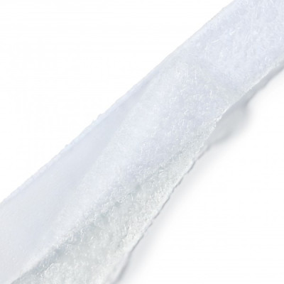 Pomocná lepící páska 6 mm / 9 m PRYM