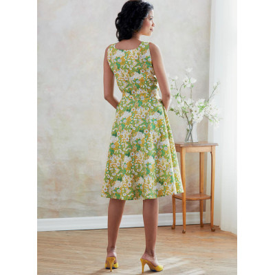 Střih Butterick 6674 propínací šaty, taška