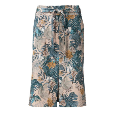 Střih Burda 6235. návod na šití: áčková sukně s kapsami