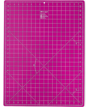 Řezací podložka 45 x 60 cm fialová PRYM