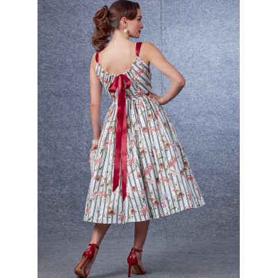 Střih Vogue 1697 šaty s nahými zády