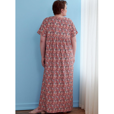 Střih Butterick 6755 tričkové šaty pro plnoštíhlé