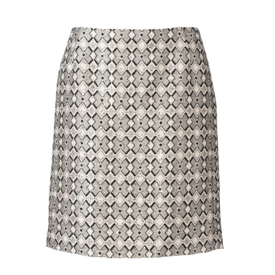 Střih Burda 6181, návod na šití: úzká áčková sukně