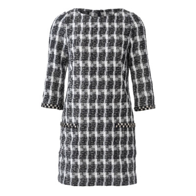 Střih Burda číslo 6149 áčkové šaty s kapsami