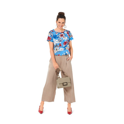 Střih Burda 6111, návod k šití: halenka s výstřihem Carmen, halenkové šaty s gumou v pase