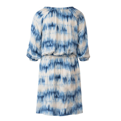 Střih Burda 6111, návod k šití: halenka s výstřihem Carmen, halenkové šaty s gumou v pase