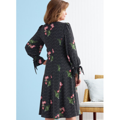 Střih Butterick 6805 šaty s dlouhým rukávem