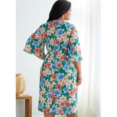 Střih Butterick 6826 zavinovací šaty, overal