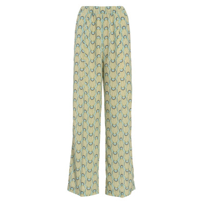 Střih Burda 6008, návod k šití: kalhoty s gumou v pase, šortky