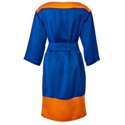 Střih Burda 5925, návod k šití: rovné šaty s lodičkovým výstřihem