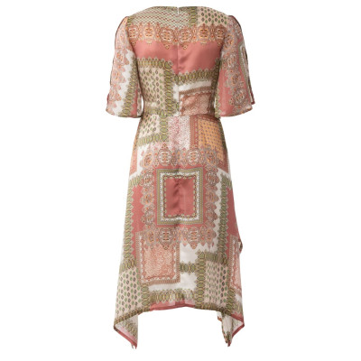 Střih Burda 5903, návod k šití: šaty s rozšířenou sukní