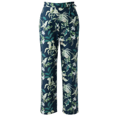 Střih Burda 5902, návod k šití: rovné kalhoty, cargo kalhoty