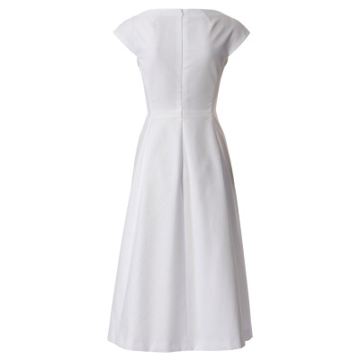 Střih Burda 5901, návod k šití: šaty s rozšířenou sukní