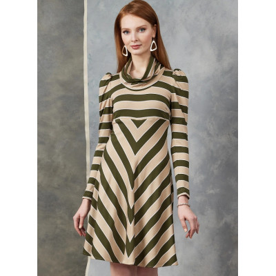 Střih Vogue 1907 empírové šaty, rolákové šaty