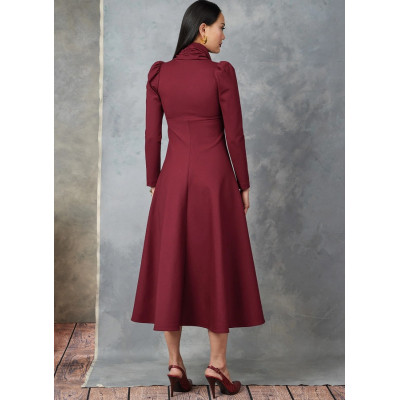 Střih Vogue 1907 empírové šaty, rolákové šaty