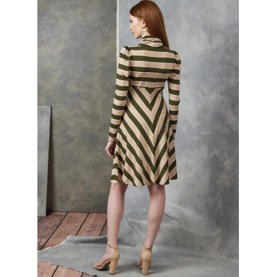 Střih Vogue 1907 empírové šaty, rolákové šaty