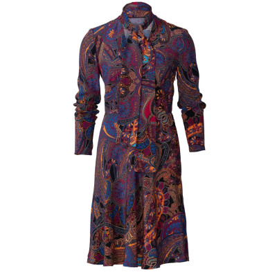 Střih Burda 5885, návod k šití: šaty s rozšířenou sukní