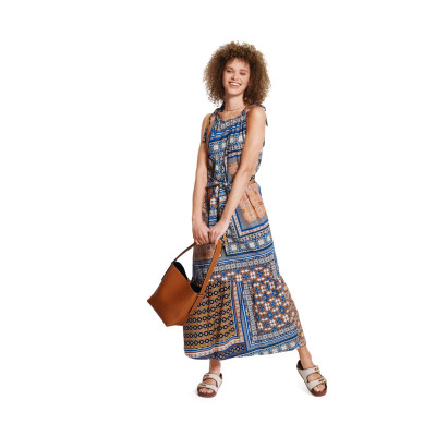 Střih Burda 5810, návod k šití: šaty se zavazovacími ramínky, maxi šaty, mušelínové šaty