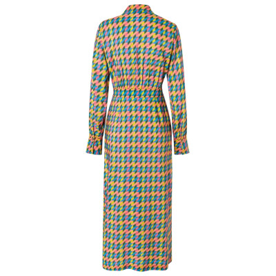 Střih Burda 5767, návod k šití: zavinovací šaty, košilové šaty, taftové šaty