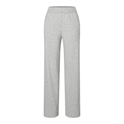 Střih Burda 5694, návod k šití: mikina s kapucí, teplákové kalhoty s gumou v pase