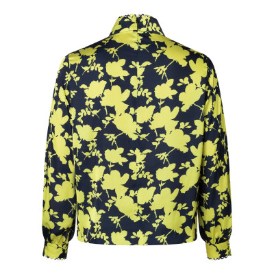 Střih Burda 5701, návod k šití: minimalistický top s dlouhým rukávem, rolák