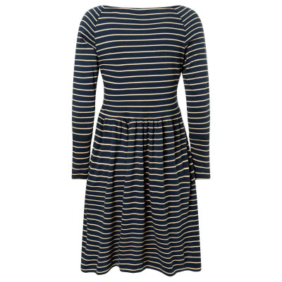 Střih Burda 5708, návod k šití: šaty s rozšířenou sukní, pouzdrové šaty, denní šaty